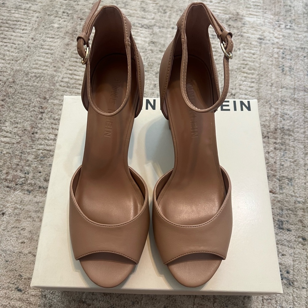 Anne Klein Vista Platform Dress Sandals - Picture 5 of 11